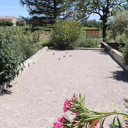 Domaine Des Preyauts, Provencal, 270m *